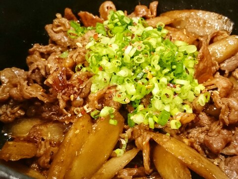 ストウブDe〜牛肉とごぼうのオイ炒め